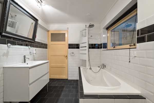 Medium property photo - Binnenhaven 63, 1781 BL Den Helder